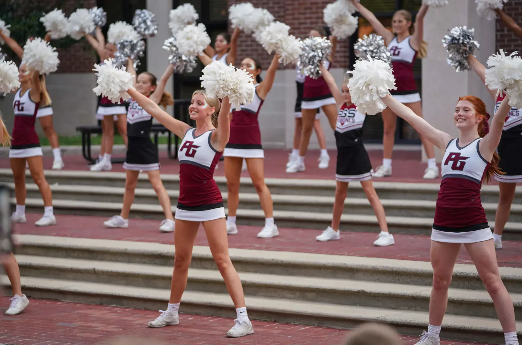 Porter-Gaud cheerleaders